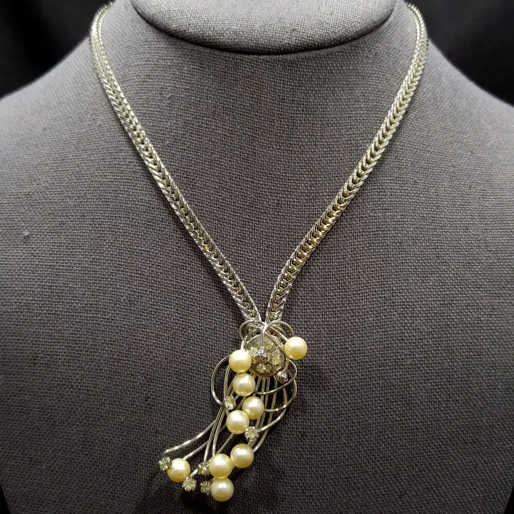 Vintage Hobé Pearl Rhinestone Modernist Necklace 16 Inch